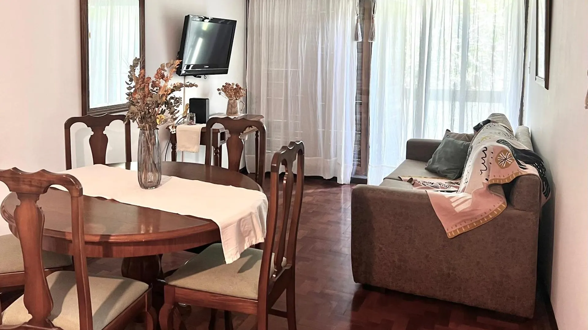 Apartamento Departamento Mitre- Pleno Corazon De La Ciudad. Mendoza Argentina